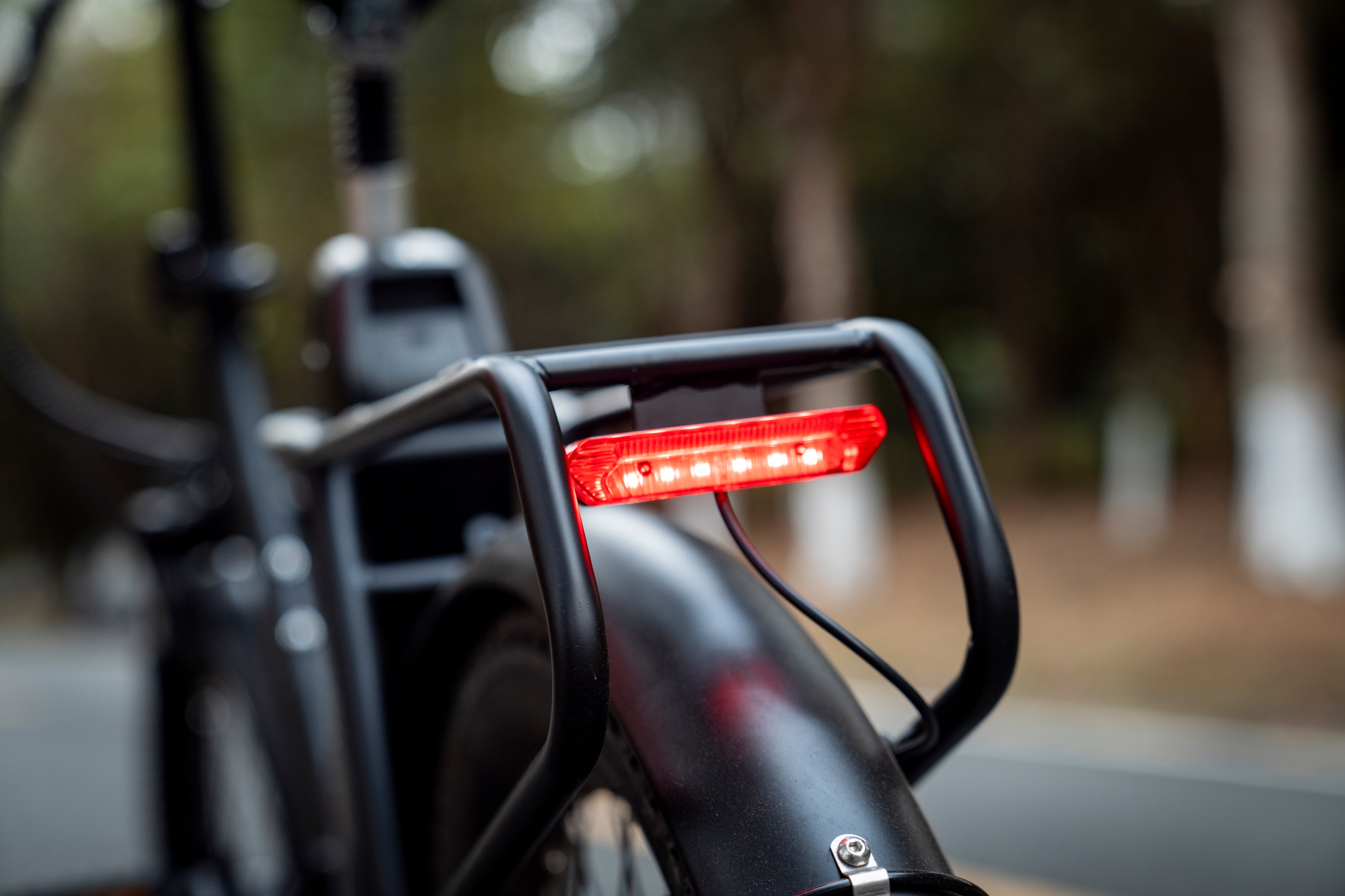 Bicicletta elettrica pieghevole INVANTI TIDE2, motore da 500 W, batteria da 48 V 10,4 Ah