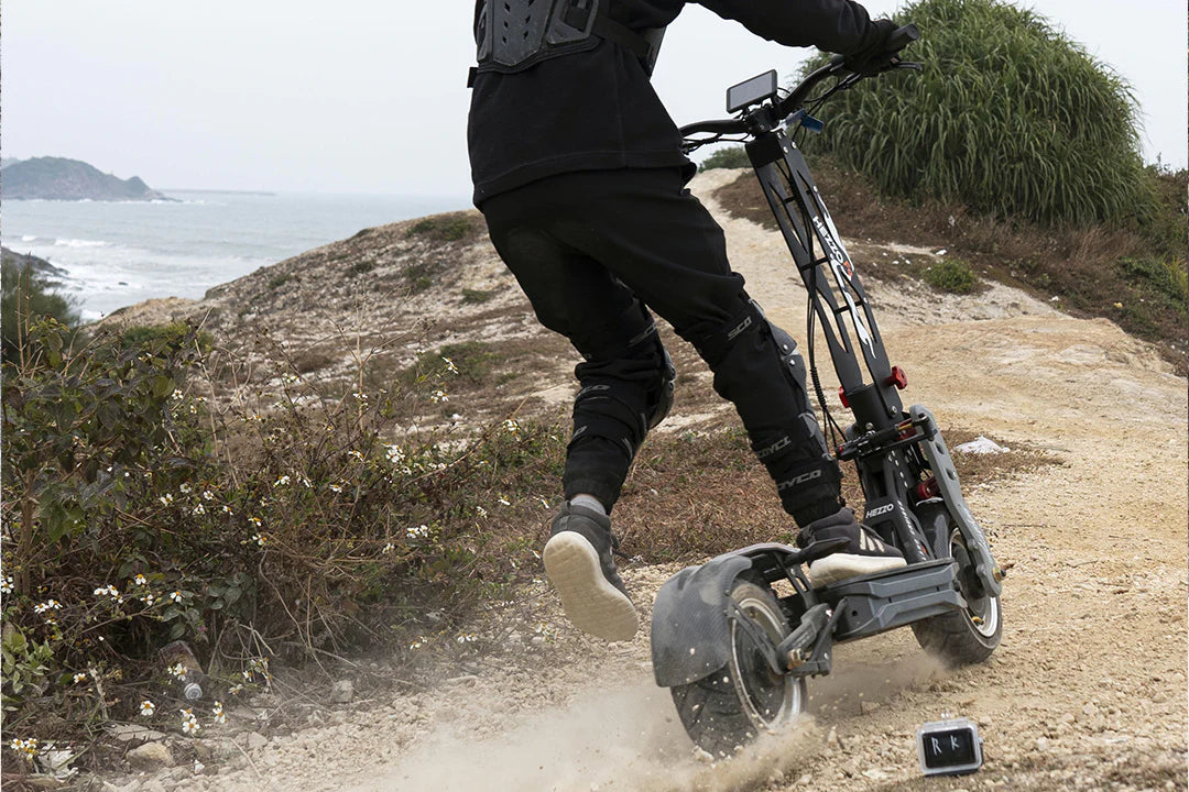 HEZZO F9 High-speed 4000W*2 Dual High-Performance Motor Off-road Scooter 60V 40Ah LG Lithium Battery