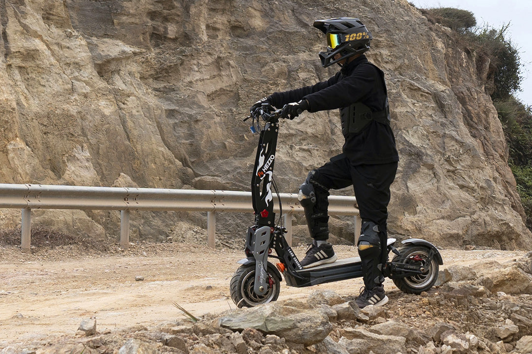 HEZZO F9 High-speed 4000W*2 Dual High-Performance Motor Off-road Scooter 60V 40Ah LG Lithium Battery
